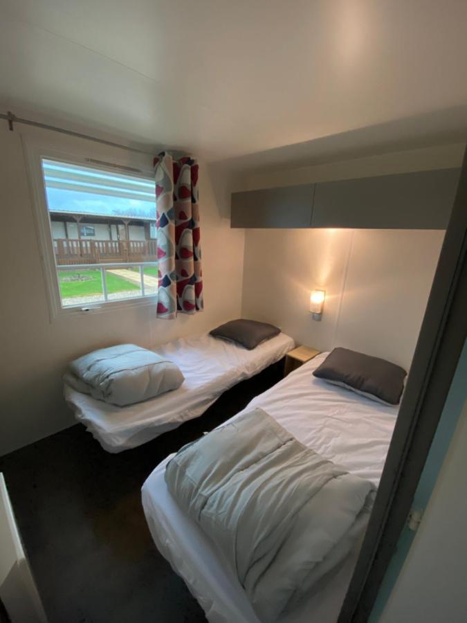 Camping Le Clos Savoye Biville-sur-Mer Bagian luar foto